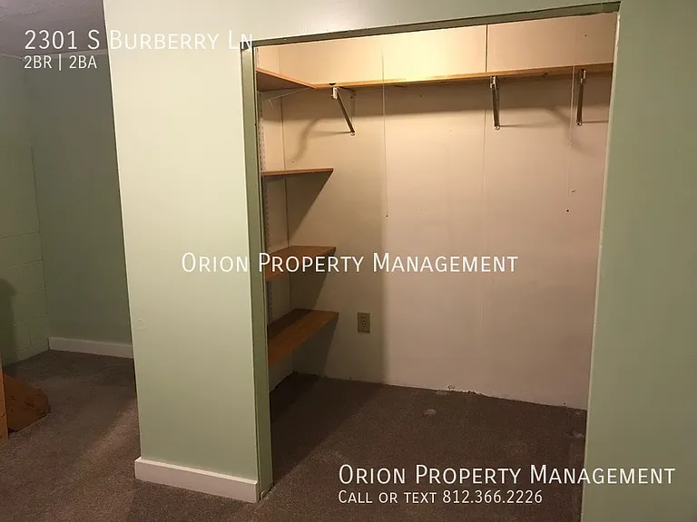 2301 S Burberry Ln — Photo 6