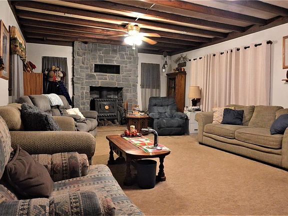 5th image of 8791 Manor Dr