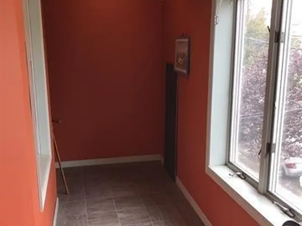 46 West 42nd Street image 8 of 12