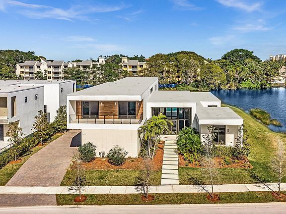 3rd image of 16649 N Botaniko Drive