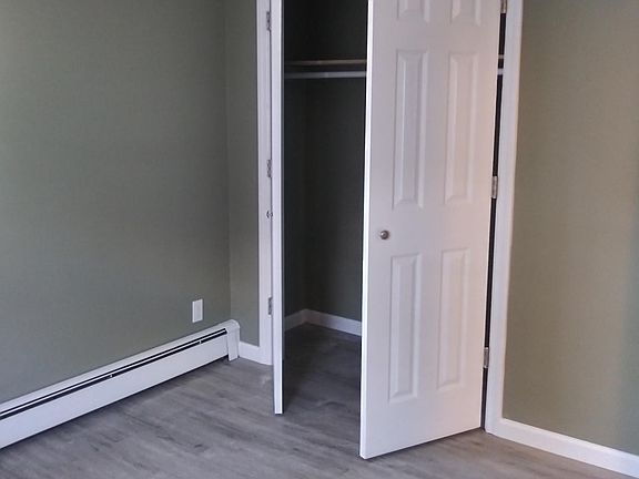 2nd image of 1128 Wilcox Ave #1