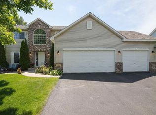 1954 Pheasant Run St, Shakopee, MN 55379