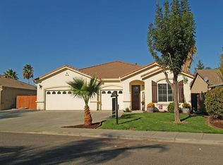 1625 Brookhaven Dr, Newman, CA 95360