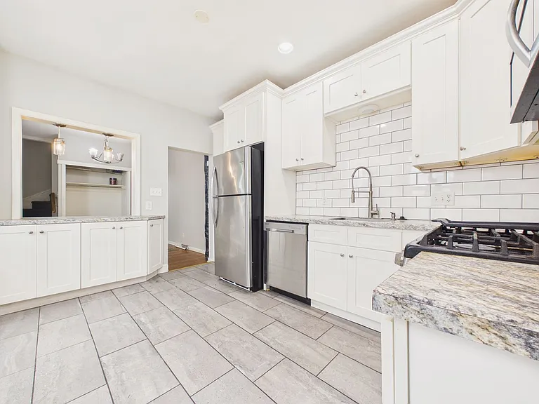 1434 N 4th St — Photo 5