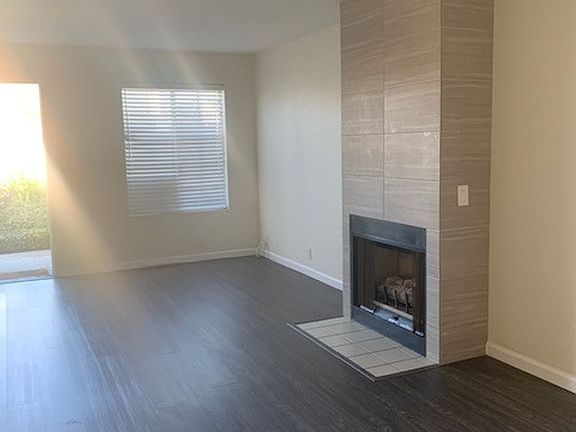 4th image of 4051 Haines St #Haines1
