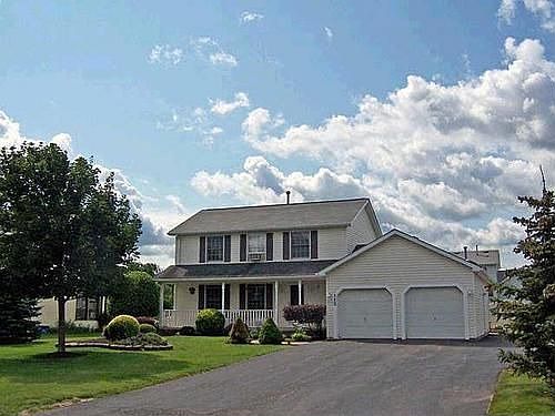 1st image of 115 Delaina Rose Cir