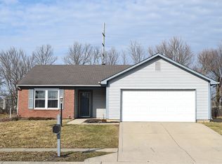 400 Lockerbie Ln, Pittsboro, IN