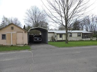 201 3rd St, Colon, MI 49040