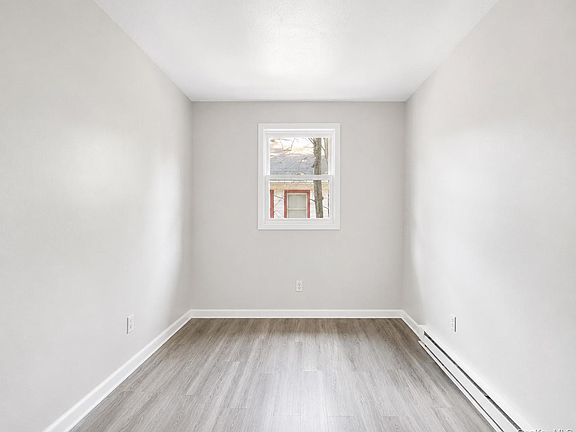 5th image of 55 Hasbrouck A Road