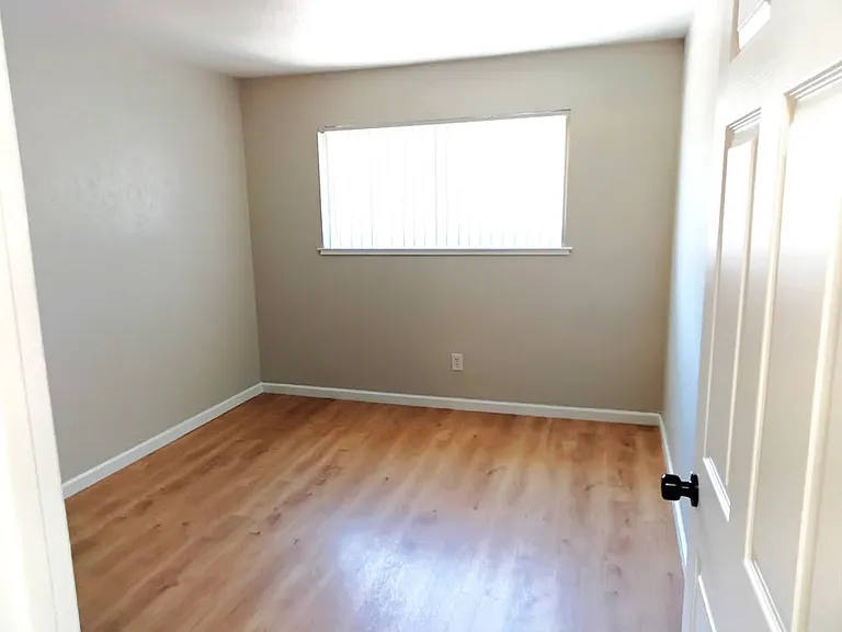 3539 Edison Ave #1 — Photo 6