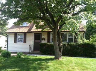 144 W Gloucester Pike, Barrington, NJ 08007