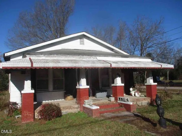 611 N Wilson Ave, Dunn, NC 28334