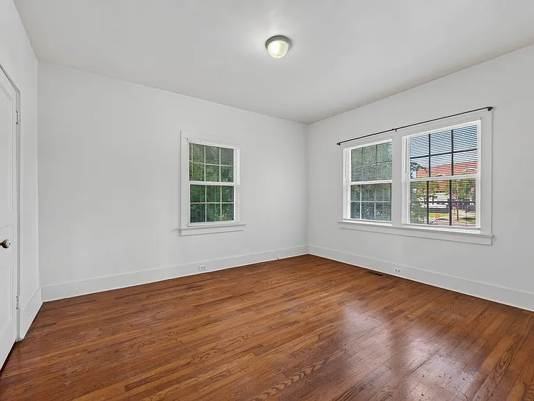 251 Forbes Ave — Photo 22