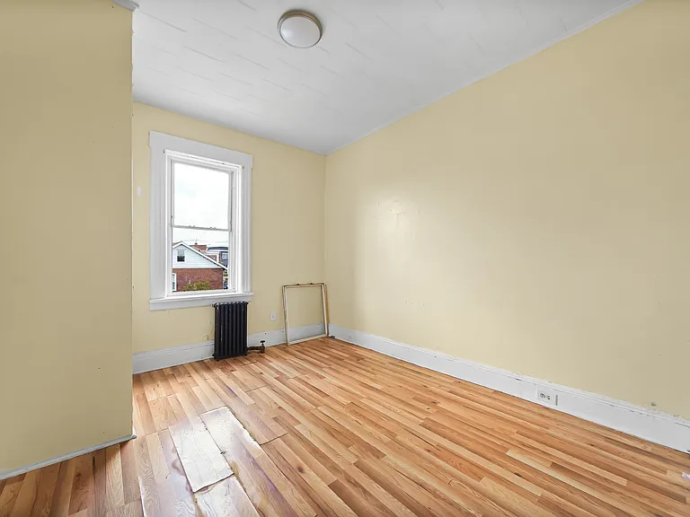 23 Farnham Ave #2 — Photo 7