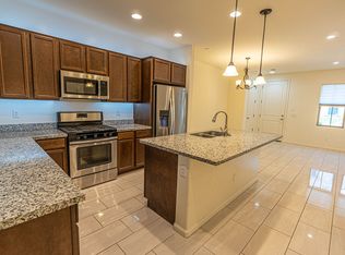 2477 W Market Pl UNIT 63, Chandler, AZ 85248