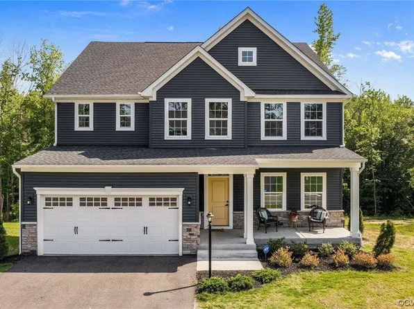 9201 Brett Dr, Midlothian, VA 23112