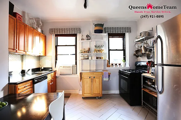 Sold by Keller Williams Realty Landmark II | media 1