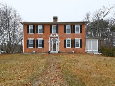 386 E Main St, East Brookfield, MA, 01515