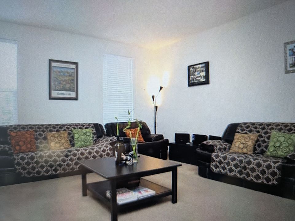 2nd image of 338 Village Way