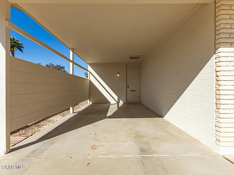 11014 W Cheryl Dr — Photo 4