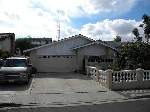 1st image of 5939 Chaumont Dr