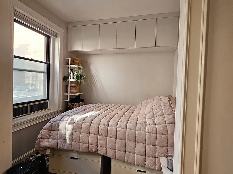 34 E Newton St #1 — Photo 3