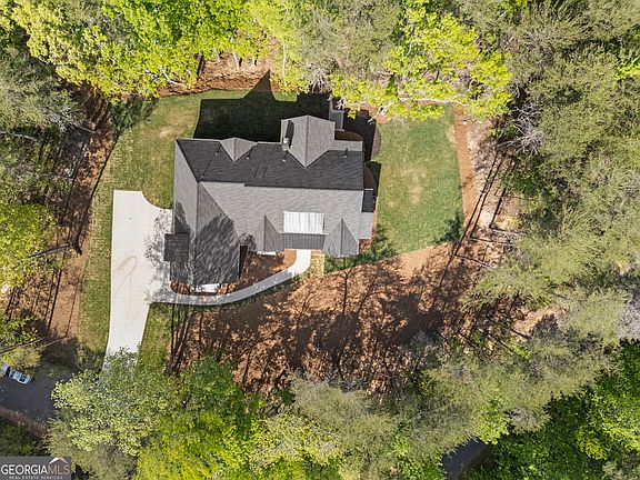 5th image of 24 Fern Creek Ct