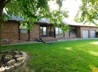 105 N Connie Dr, Clinton, MO 64735