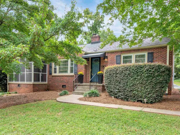 21 Broughton Dr, Greenville, SC 29609