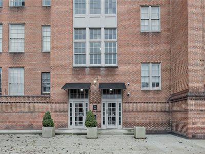 2043 Random Rd APT 9, Cleveland, OH, 44106