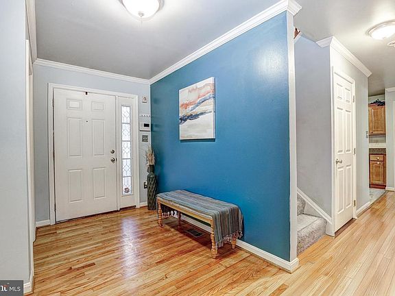 4th image of 4701 Norfolk Ave