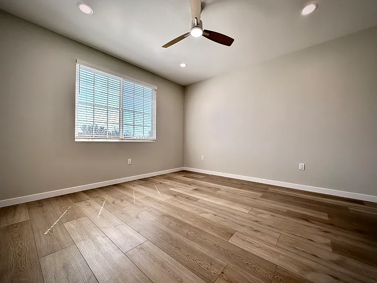 4405 Hungerford St — Photo 8