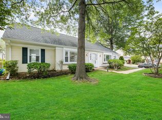 404 Newport Way, Monroe Township, NJ 08831
