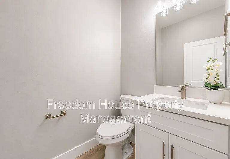 6380 Waterford St — Photo 26