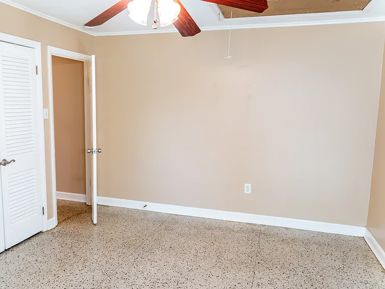 517 N Atlanta St — Photo 15