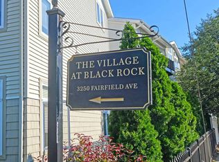 3250 Fairfield Ave APT 314, Bridgeport, CT 06605