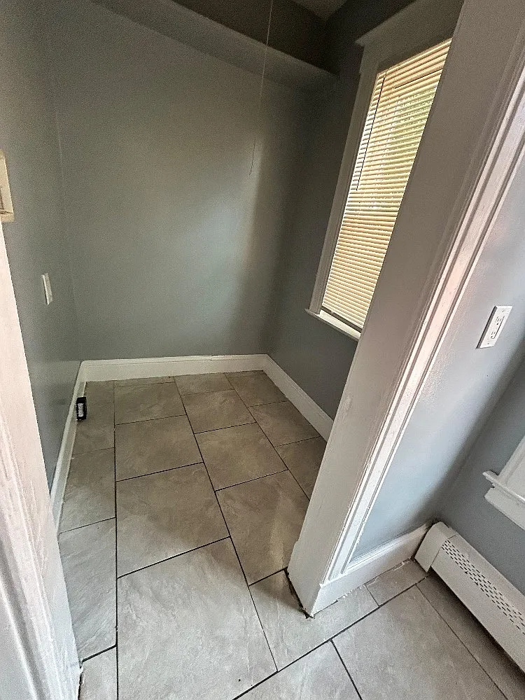 2 bed, 800 sqft, $1,400 — Photo 1