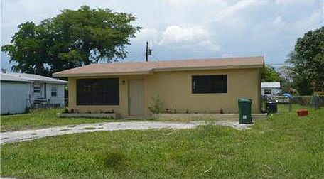 1st image of 6171 SW 42nd Ct
