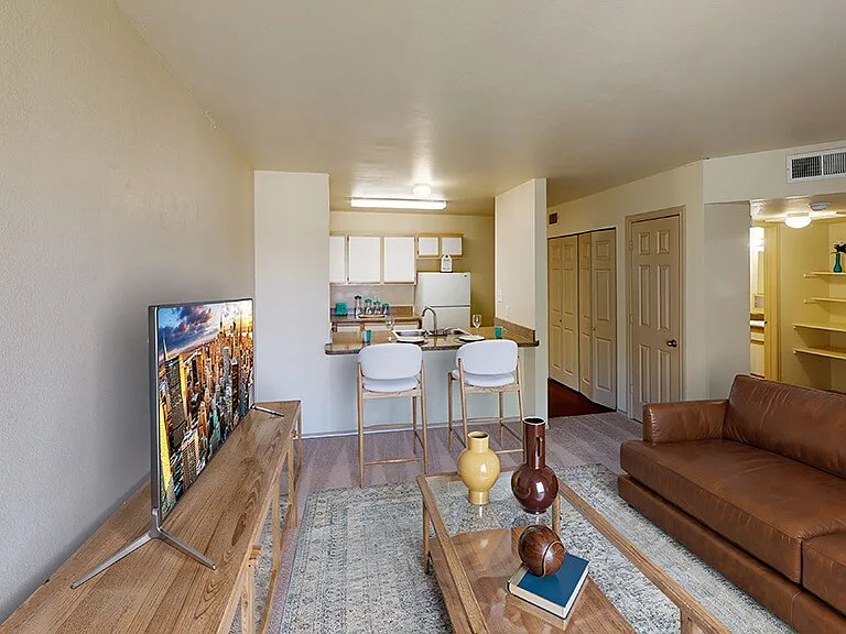 Paradise Oaks Apartments — Photo 5