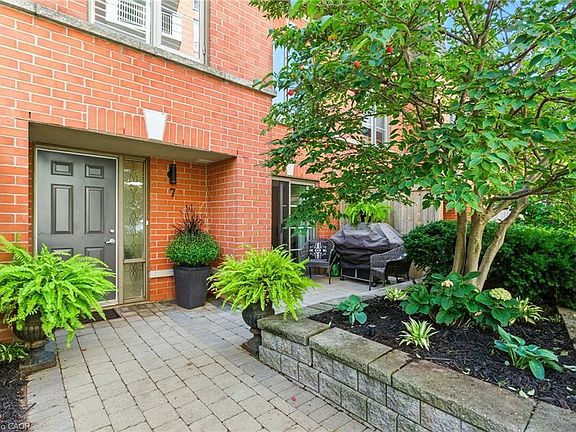 2nd image of 442 Maple Ave #7