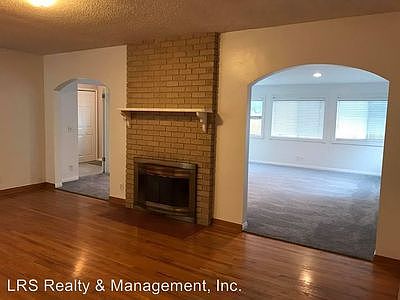 2nd image of 8944 Eames Ave