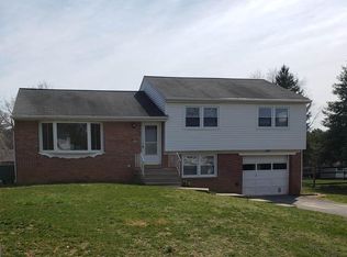 2656 Sutton Pl, Lancaster, PA 17601