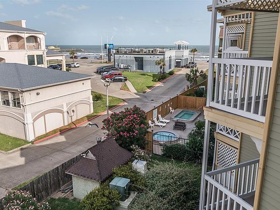 4th image of 6300 Seawall Blvd