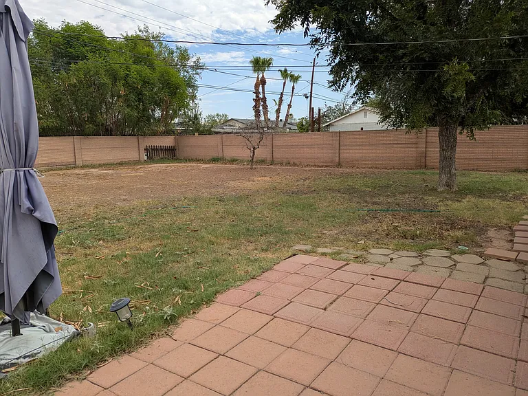 1514 W 1st Pl — Photo 6