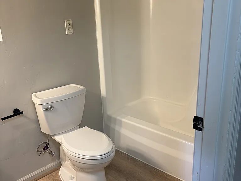 1125 Sheffield Dr — Photo 25
