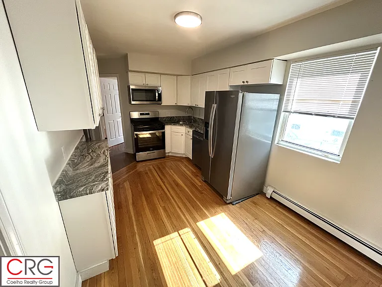 21 Medford St #2 — Photo 6