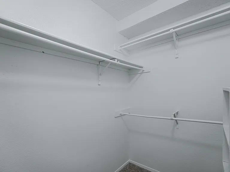 Ironhorse Flats- Walk-In Closet