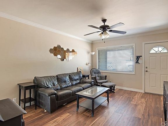4th image of 13120 Reservoir Ave