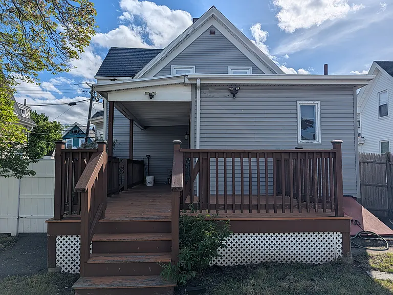 271 Eastern Ave — Photo 4