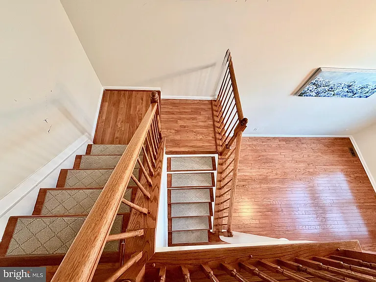 313 Fountayne Ln — Photo 19